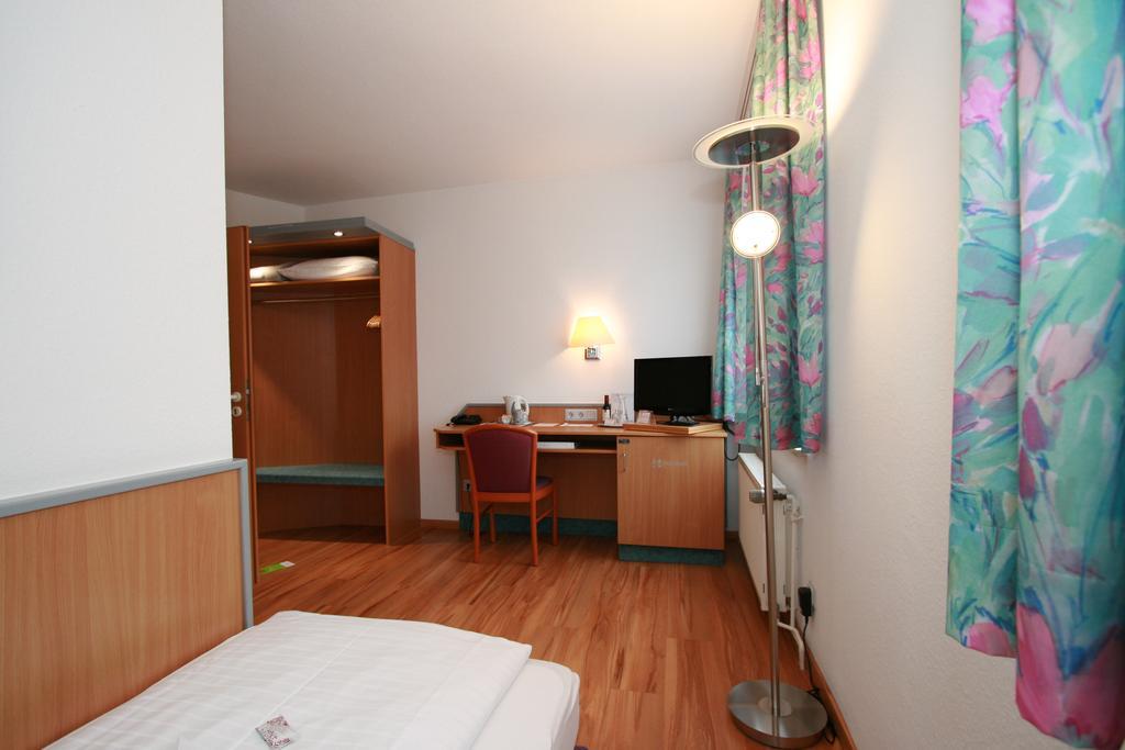 Hotel Ambiente Lich Exterior foto