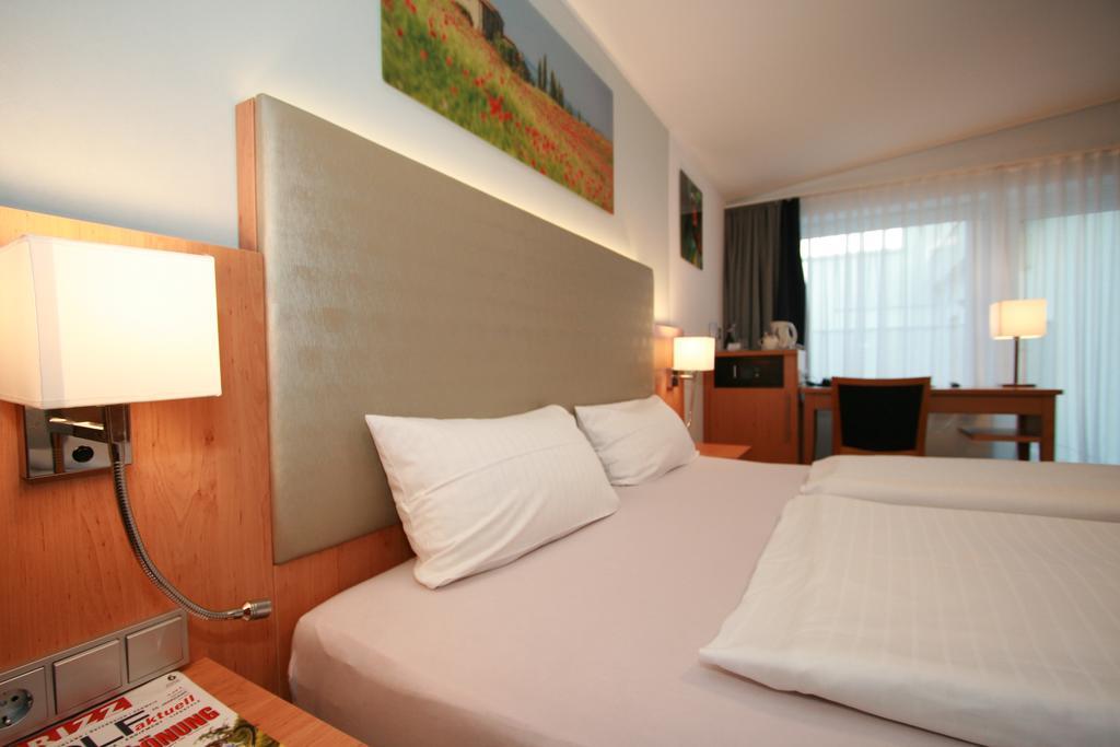 Hotel Ambiente Lich Exterior foto