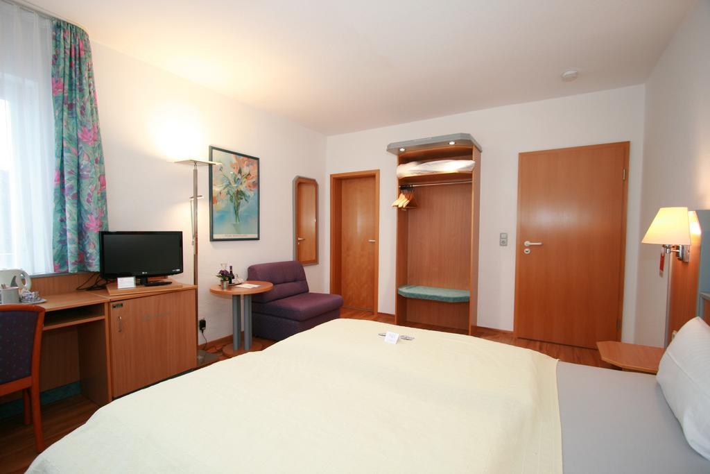 Hotel Ambiente Lich Exterior foto